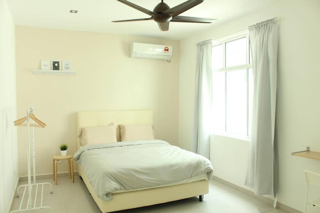 NEW SEAVIEW Cozy Modern Beach House Tanjung Bungah  Zewnętrze zdjęcie