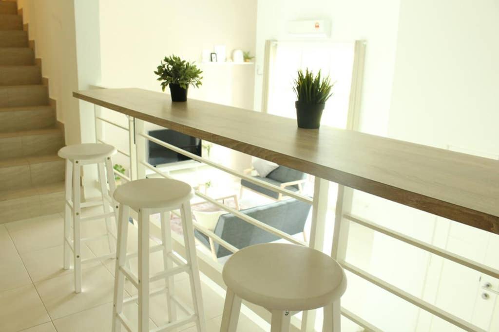 NEW SEAVIEW Cozy Modern Beach House Tanjung Bungah  Zewnętrze zdjęcie